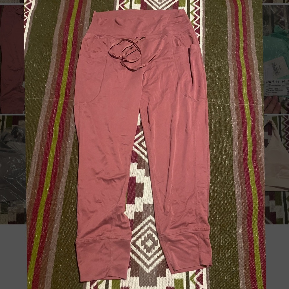 Fabletics medium pant